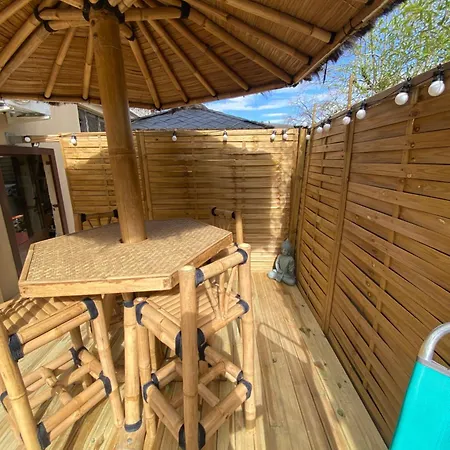 فندق مبيت وإفطار Location Climatisee Exterieur Et Piscine 3*