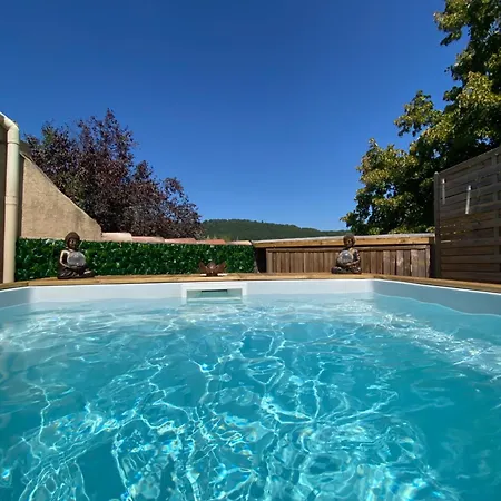Bed & Breakfast Location Climatisee Exterieur Et Piscine 3*