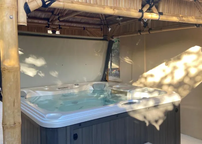 Nocleg ze śniadaniem D'hotes Cevennes 3*